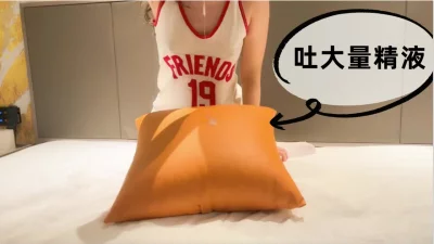 19岁口爆，大量射精！内容精彩，潮喷！